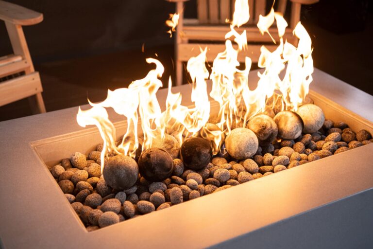 Lumera-With-Linear-5-scaled